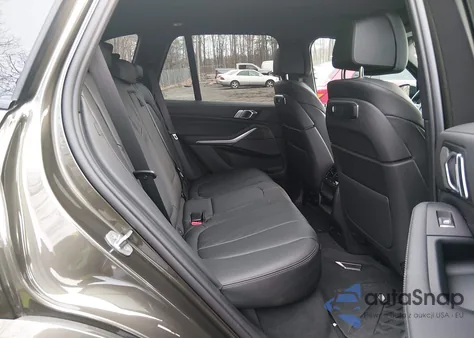 2024 BMW X5 xDrive40I из США, поврежденный, VIN 5UX23EU08R9S62542